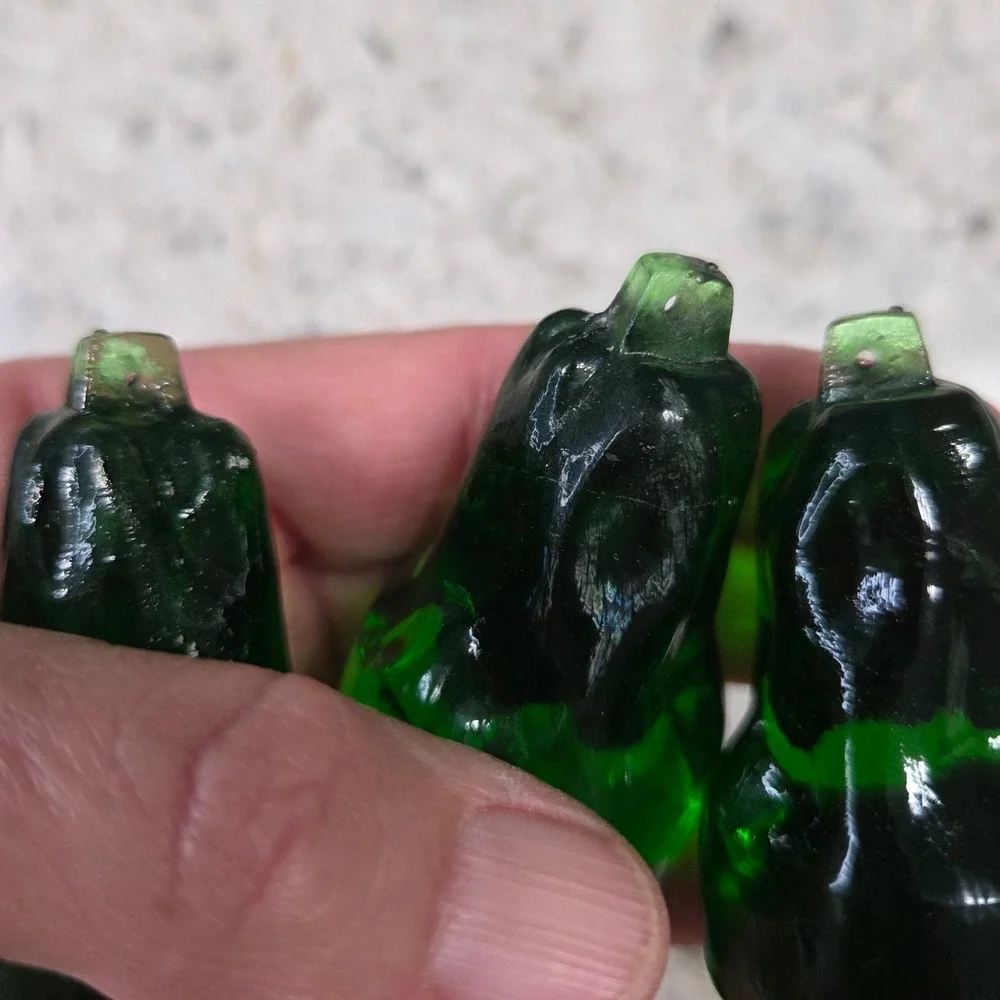 Vintage‎ 14 Green Solid Glass Pear Ornaments Pendants Christmas